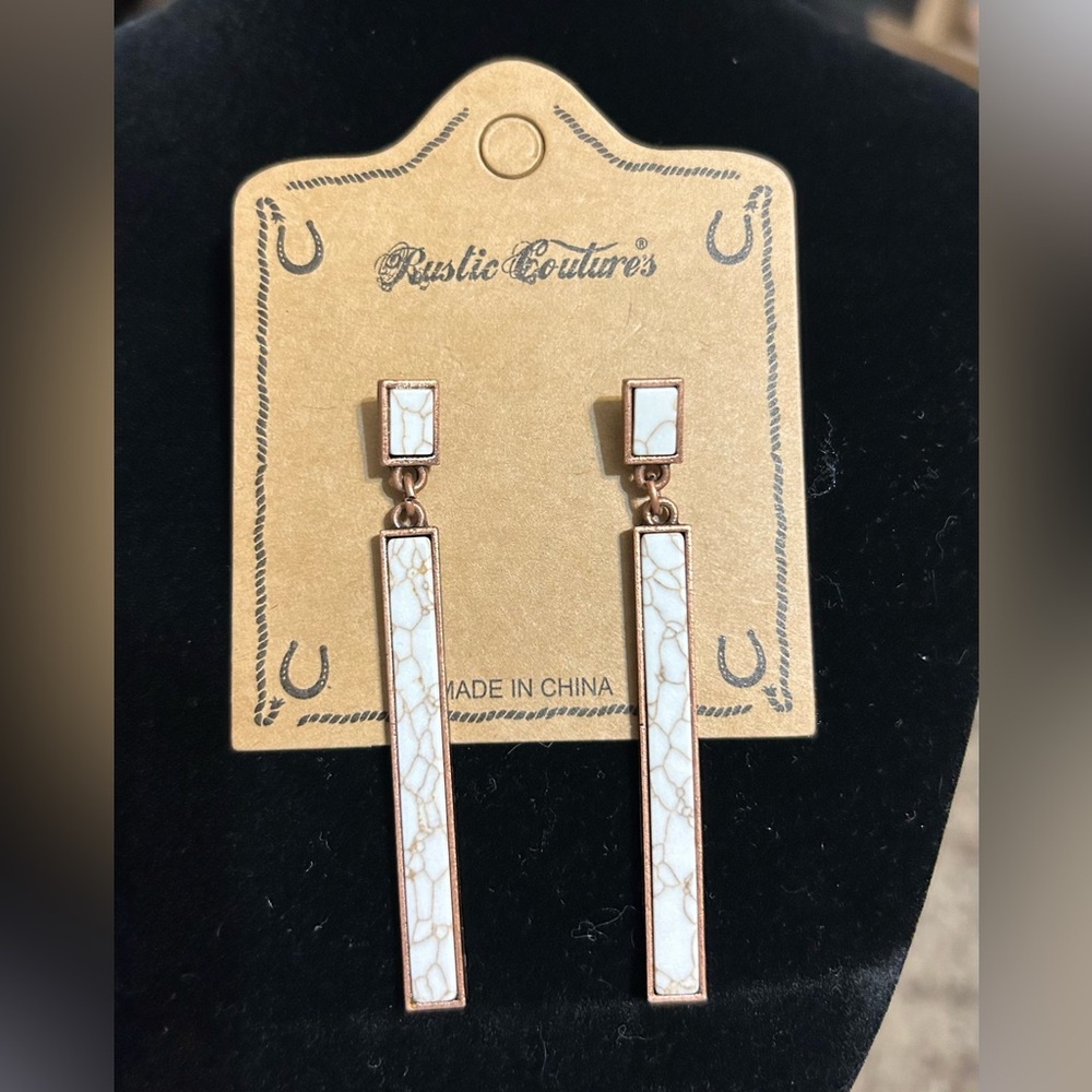 Rustic Couture's dangle earrings